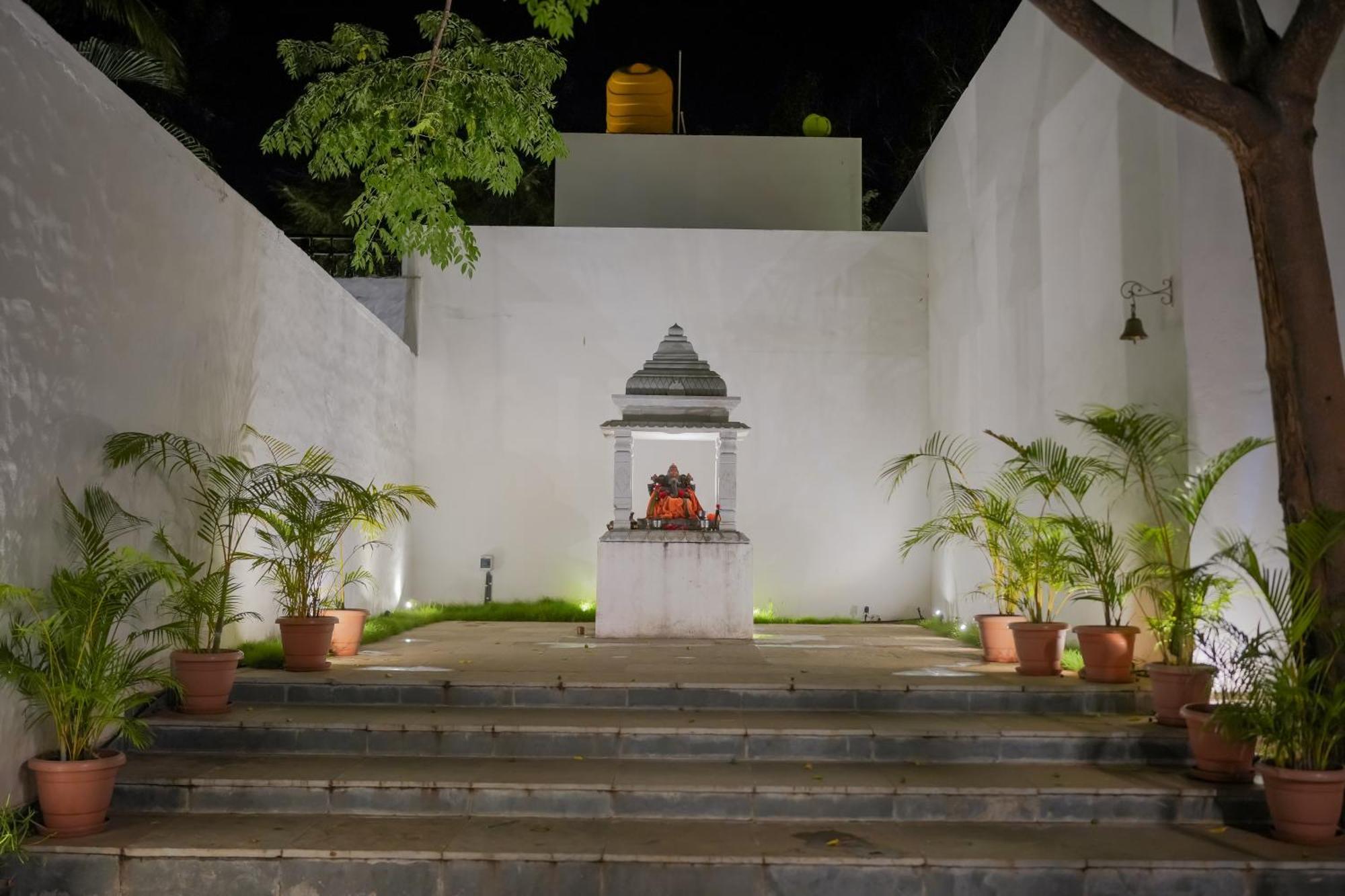 Happy Retreats - Kai Hotel Chik Ballāpur Екстериор снимка